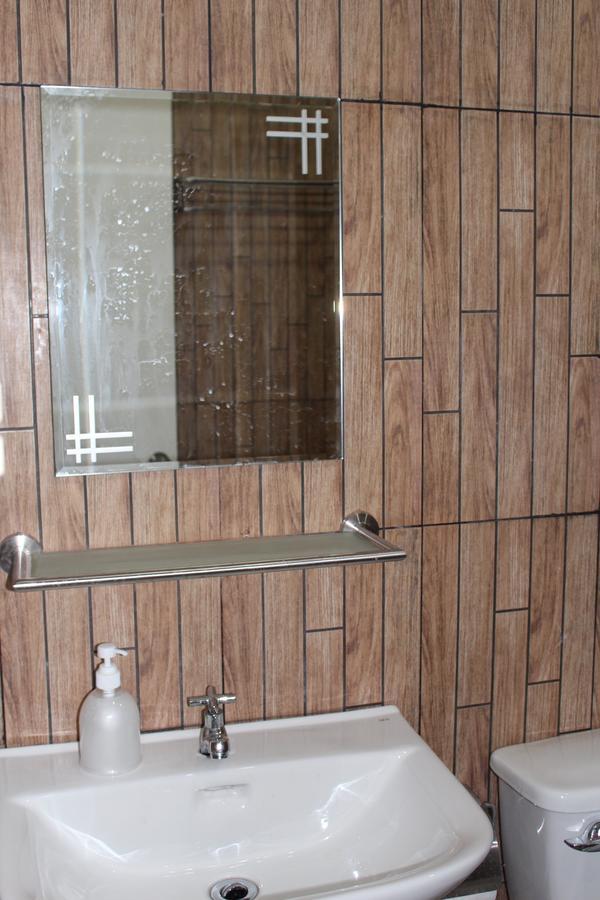 # 15 Laguna Bel-Air Home In Sta Rosa By Red Door House Rental サンタローザ エクステリア 写真